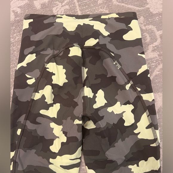 Lululemon Swift Speed High-Rise Tight - Picture 5 of 7